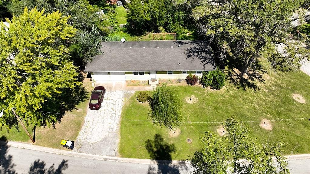 4606 E 112th Terrace — photo 37