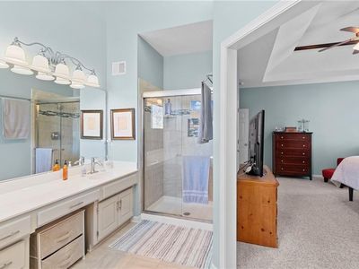 4608 NW 88 Court — photo 16