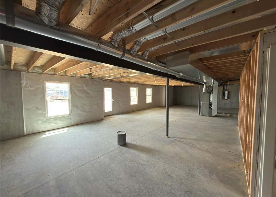4700 Wood Avenue — photo 19