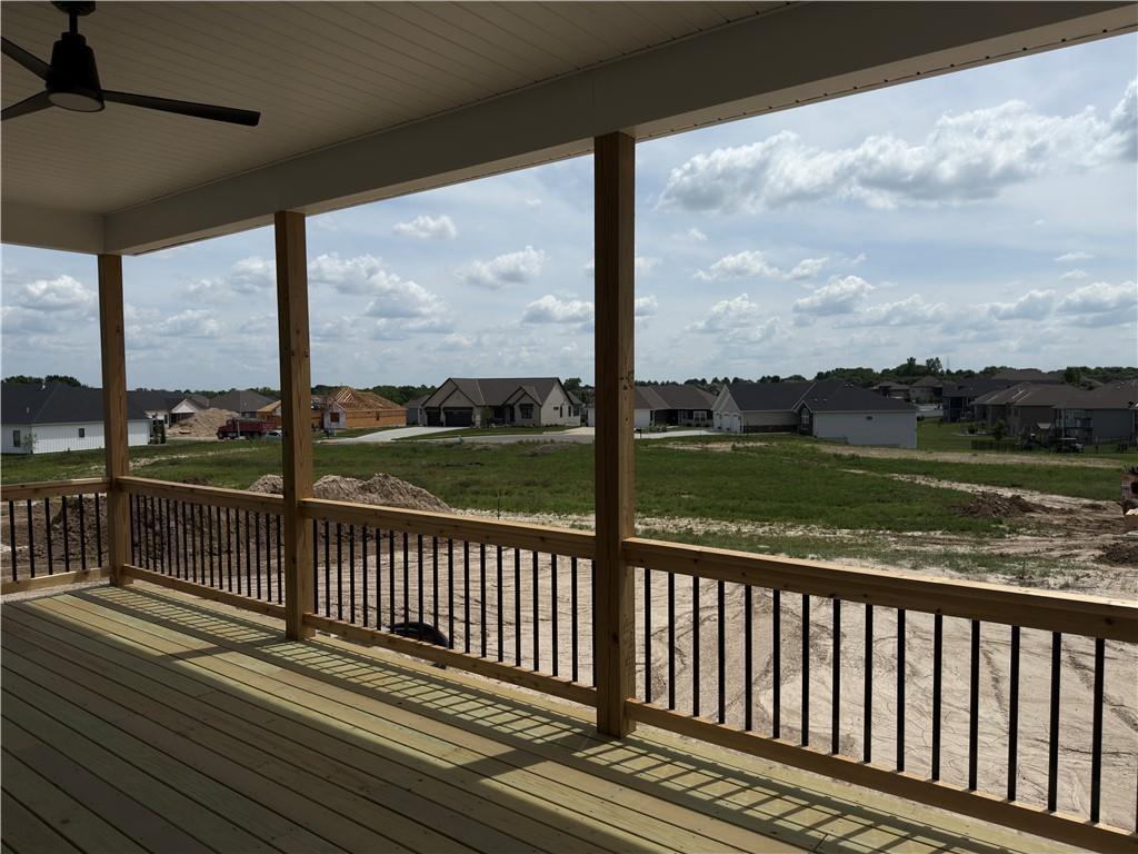 4700 Wood Avenue — photo 21