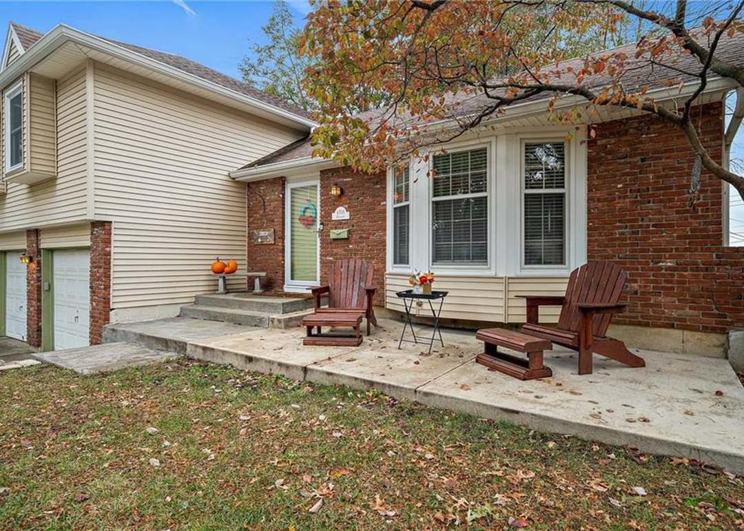 4708 Bluejacket Street — photo 38