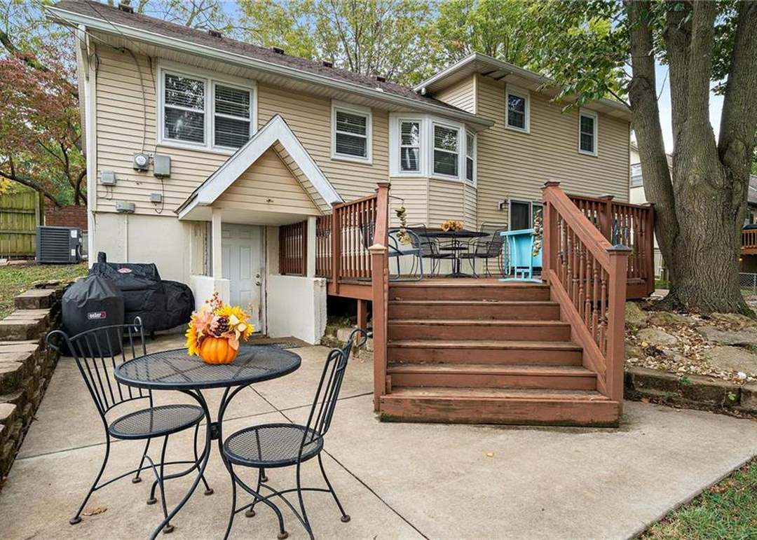 4708 Bluejacket Street — photo 41
