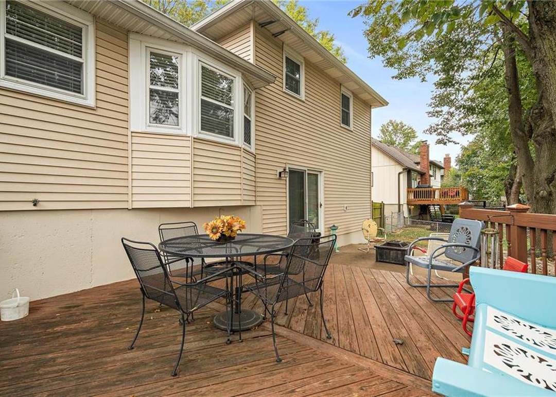 4708 Bluejacket Street — photo 47