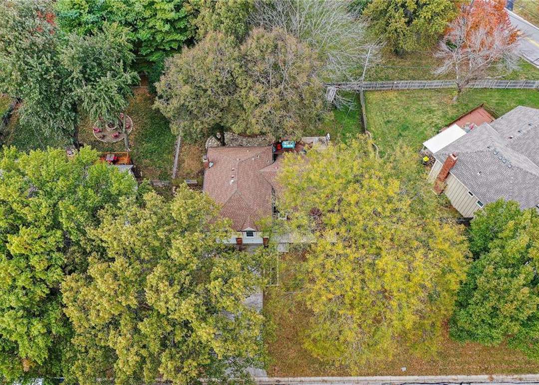 4708 Bluejacket Street — photo 51