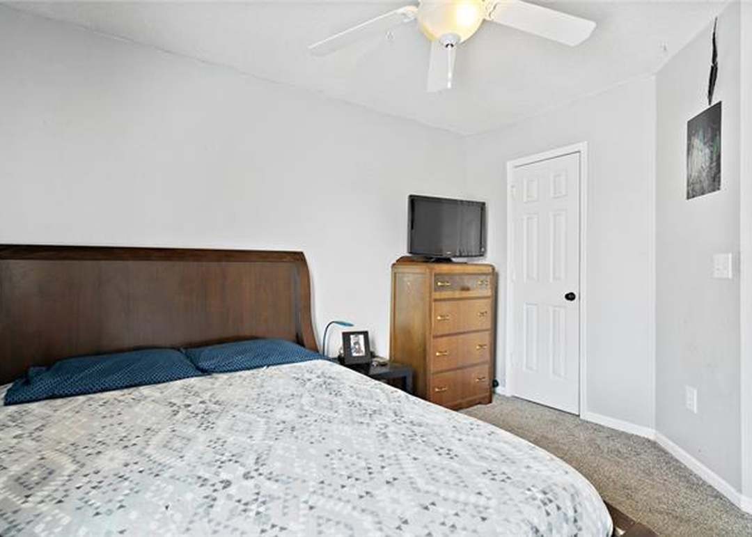 4713 Chouteau Street — photo 24