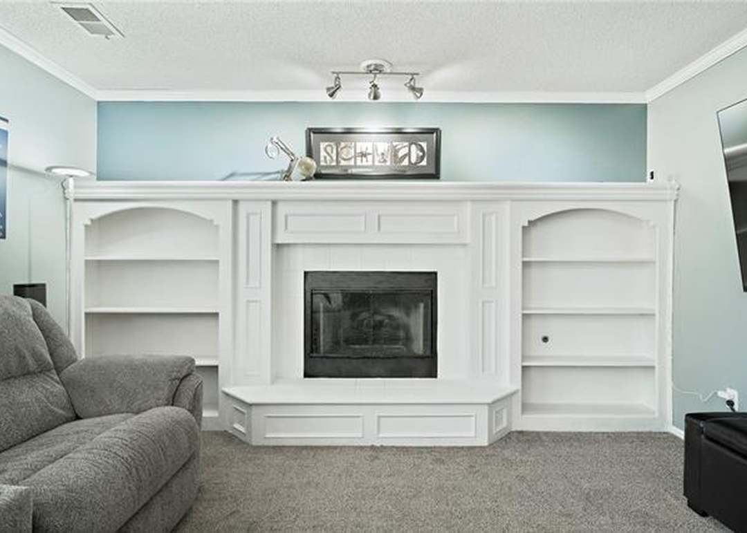4713 Chouteau Street — photo 31