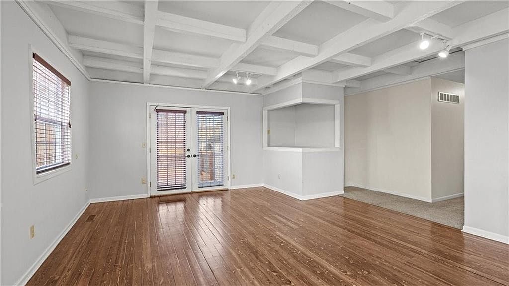 4716 Fontana Street — photo 5