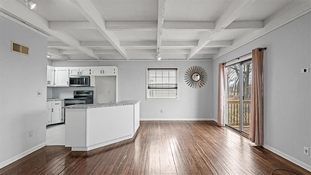 4716 Fontana Street — photo 7