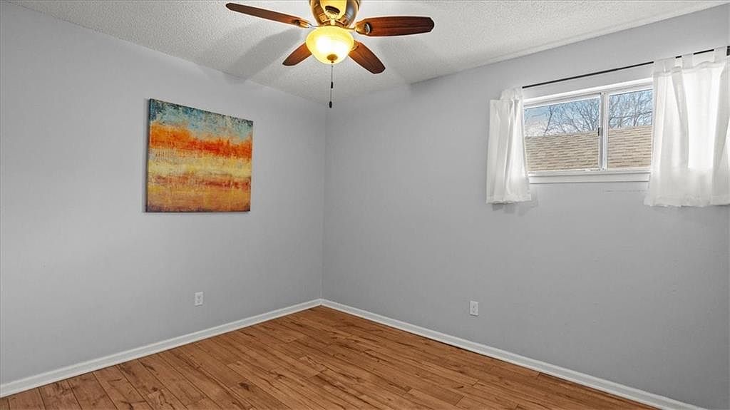 4716 Fontana Street — photo 17