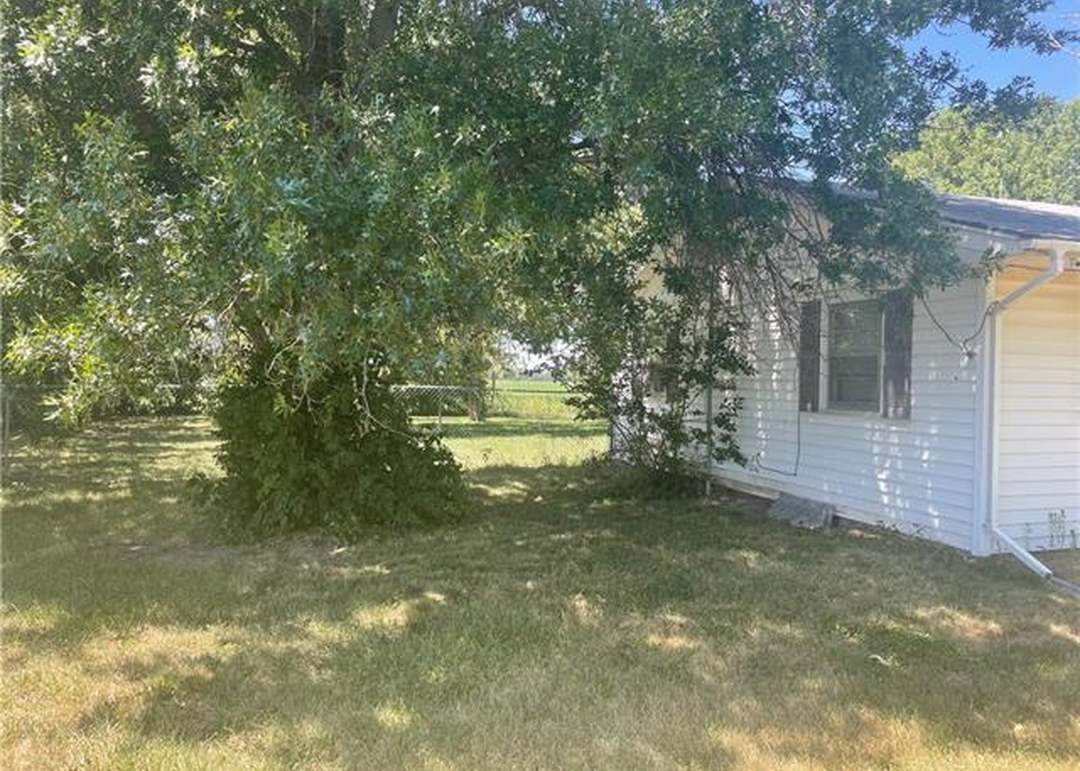 4721 SE Stanley Road — photo 16