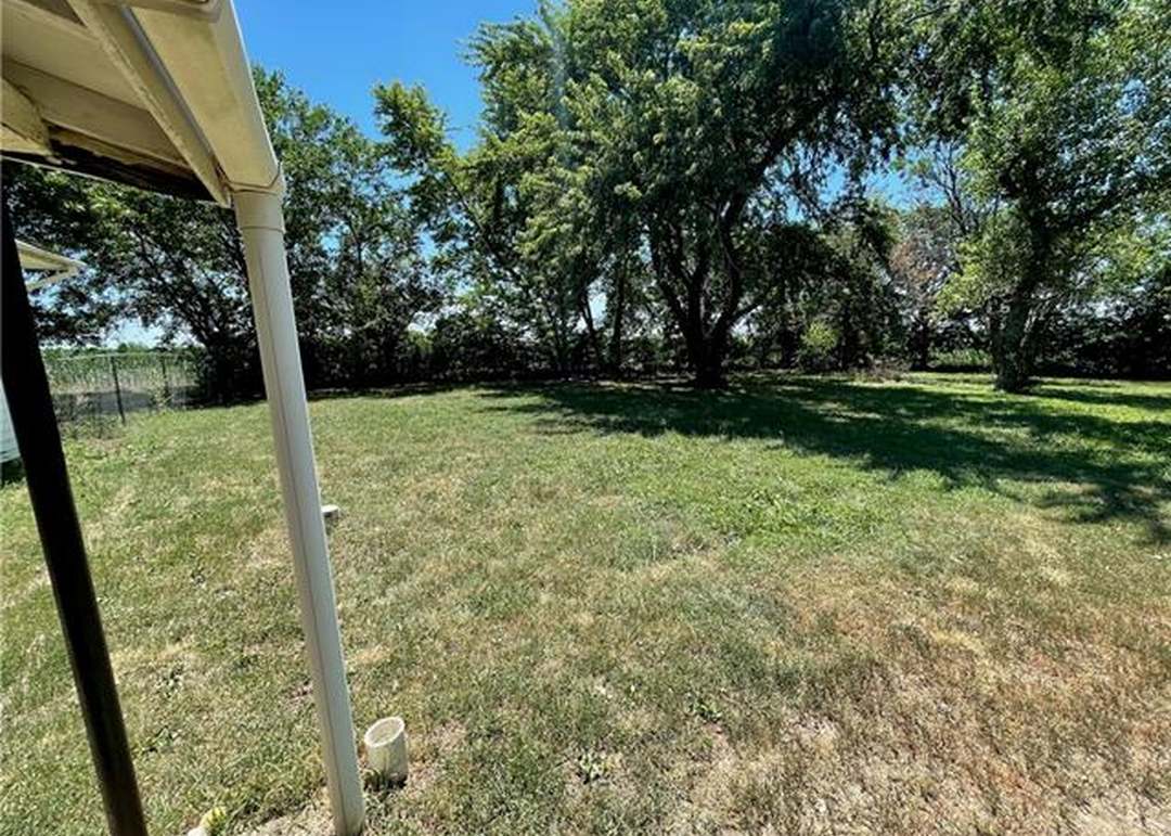 4721 SE Stanley Road — photo 43