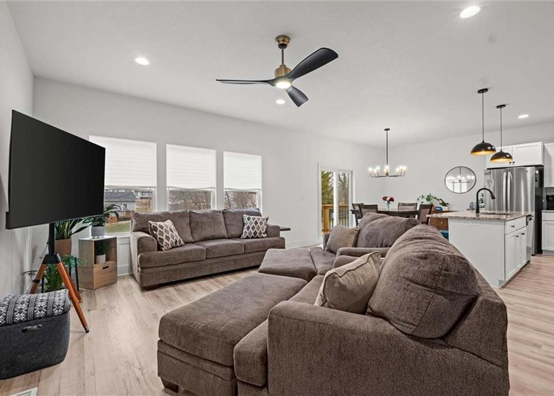 4732 Hadley Street — photo 12