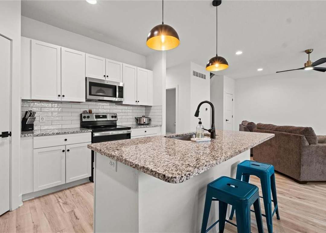 4732 Hadley Street — photo 15