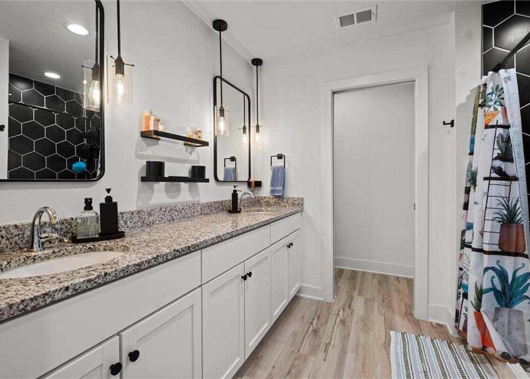 4732 Hadley Street — photo 22
