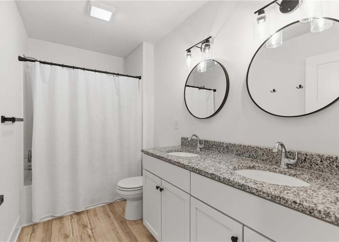 4736 Hadley Street — photo 5