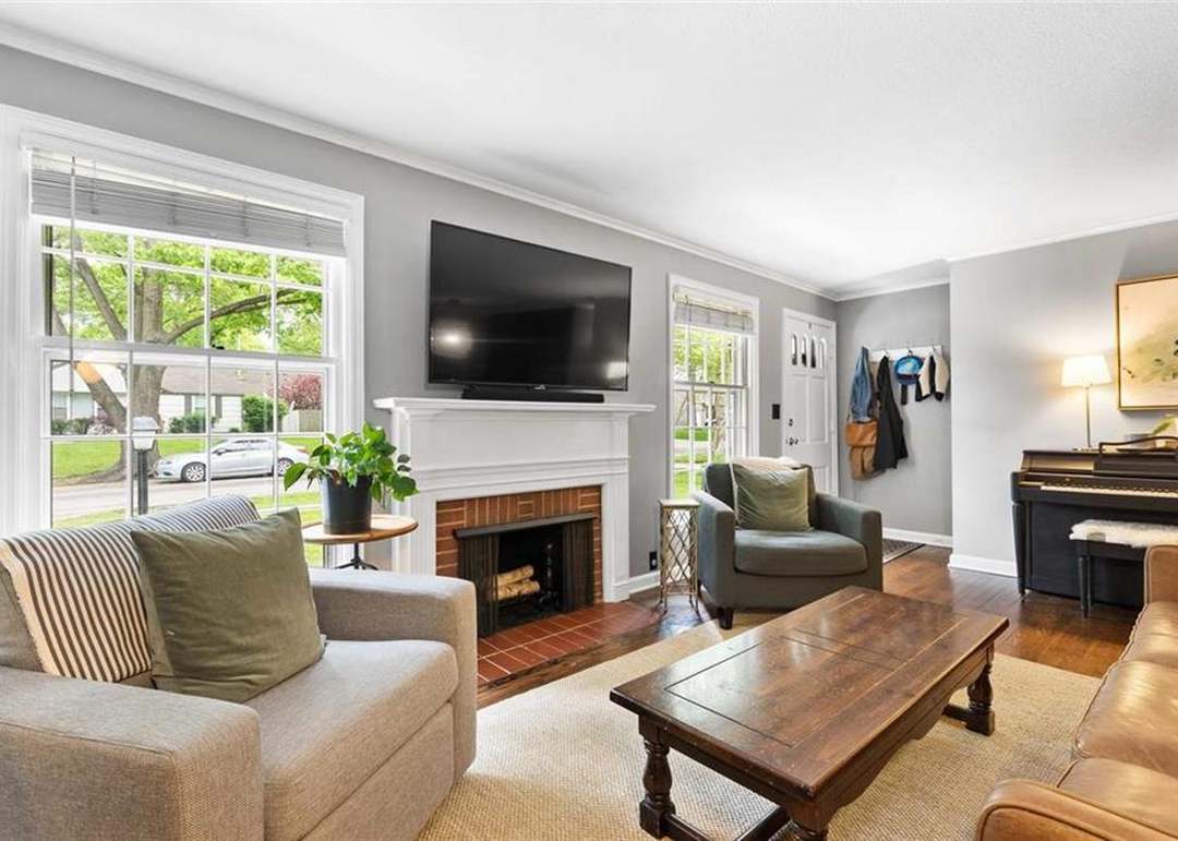 4809 W 70th Street — photo 9