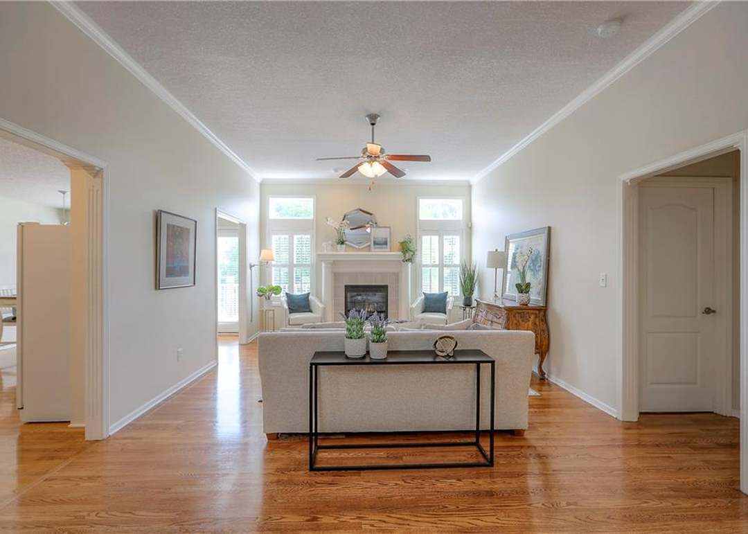 4813 SW Soldier Drive — photo 8