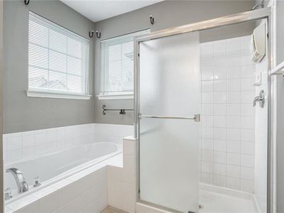 4902 W 159th Terrace — photo 49
