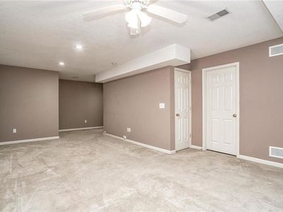 4902 W 159th Terrace — photo 57