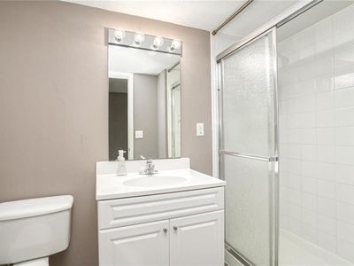 4902 W 159th Terrace — photo 58