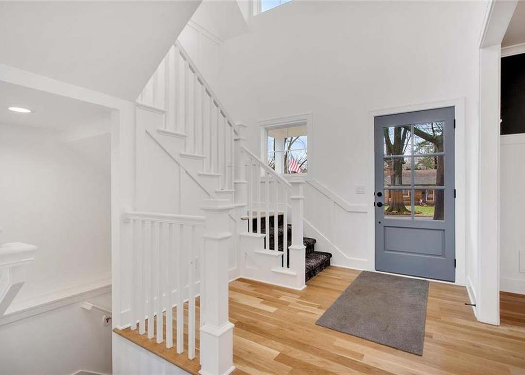 4914 W 72nd Terrace — photo 9