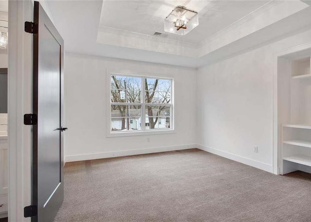 4914 W 72nd Terrace — photo 21