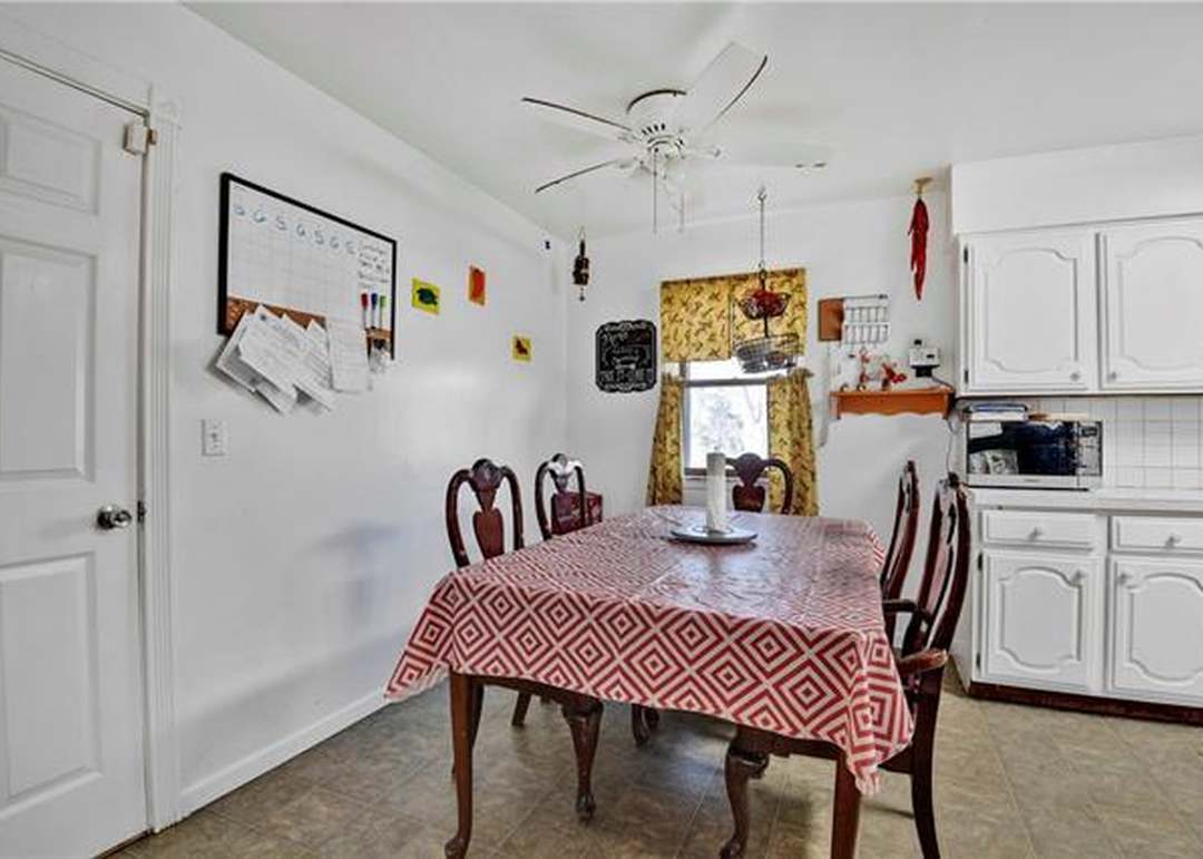 4928 Yecker Avenue — photo 12