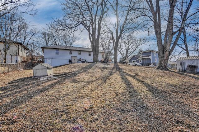4928 Yecker Avenue — photo 18