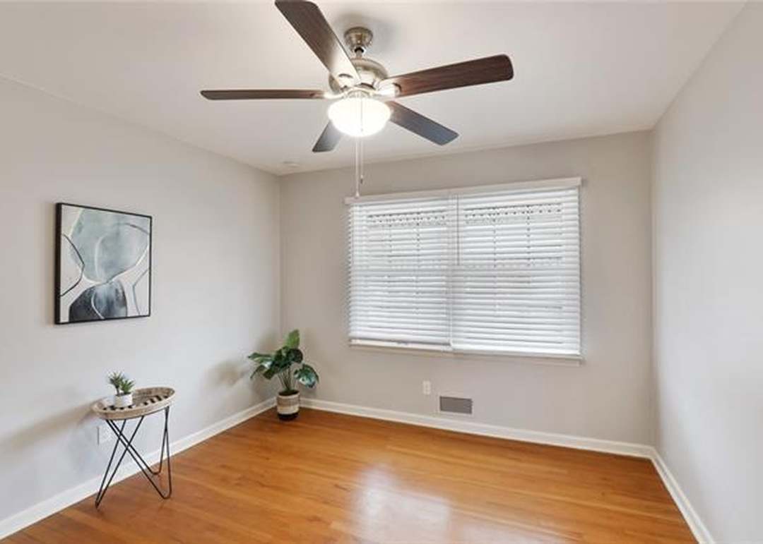 500 E 106th Terrace — photo 15