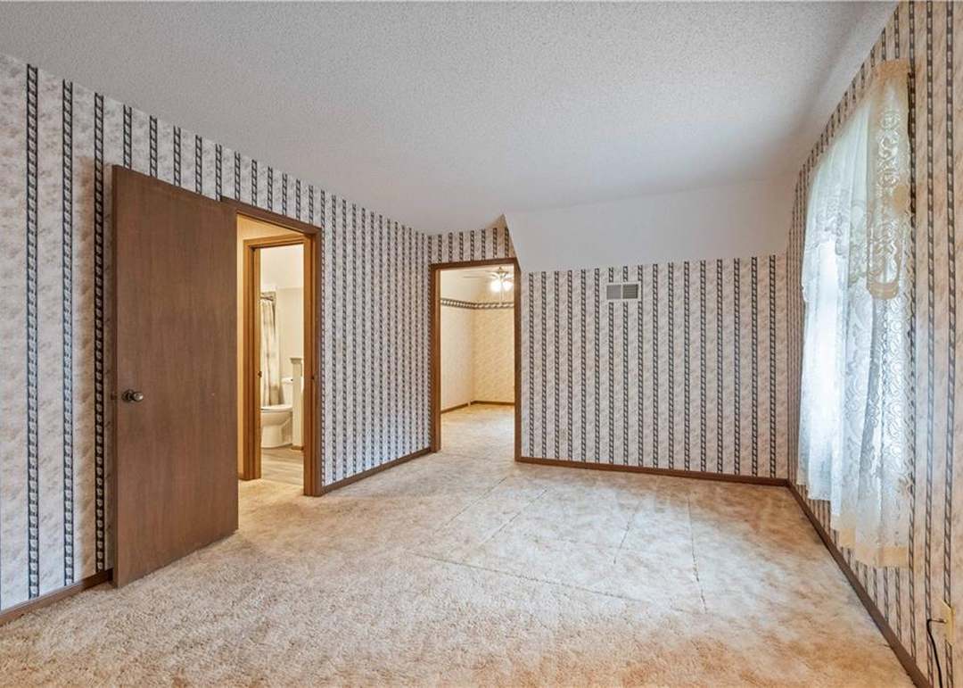 500 N Clayview Drive — photo 22