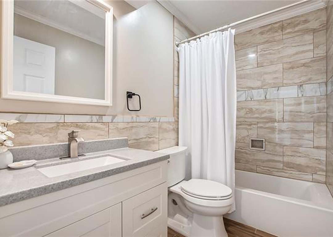502 W Olive Street — photo 24