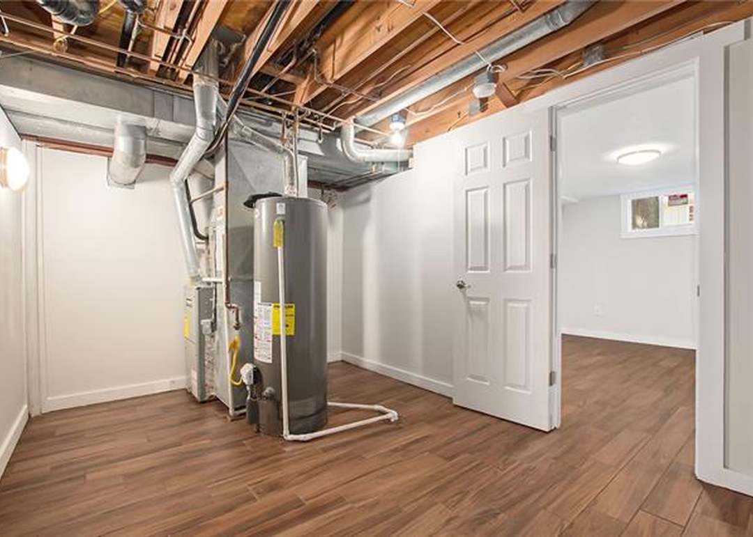 502 W Olive Street — photo 30