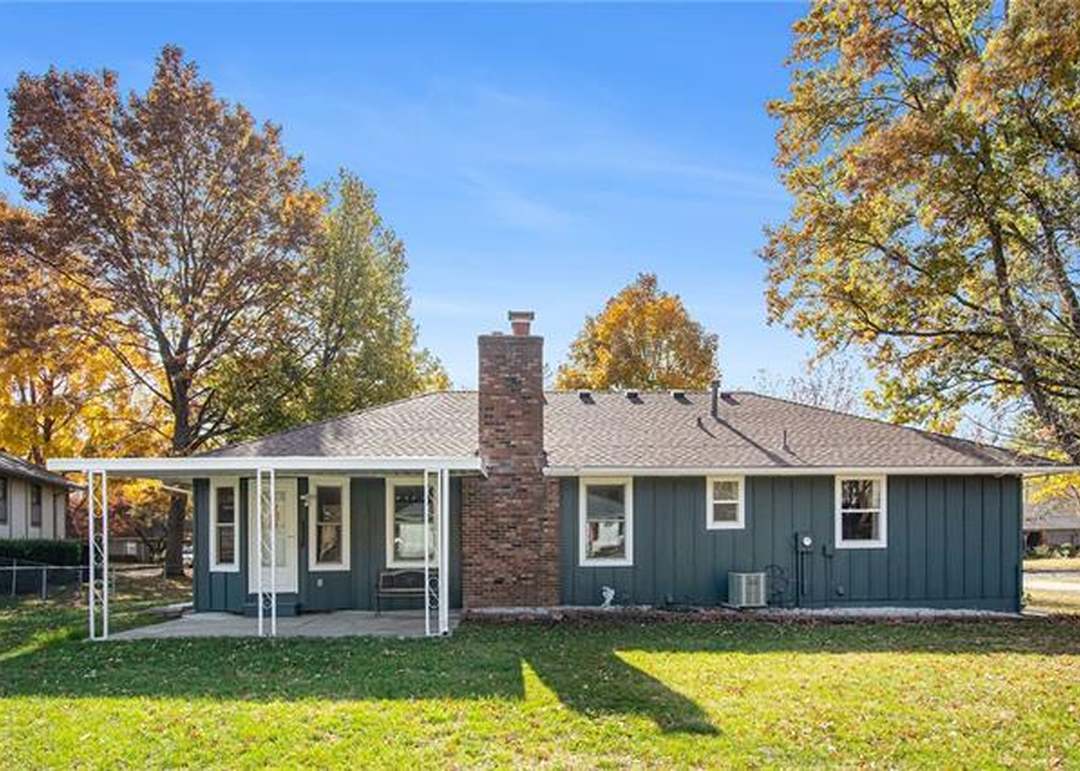 502 W Olive Street — photo 35