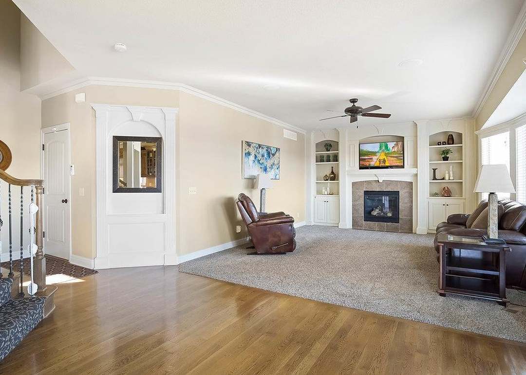 503 NE Viewpark Drive — photo 8