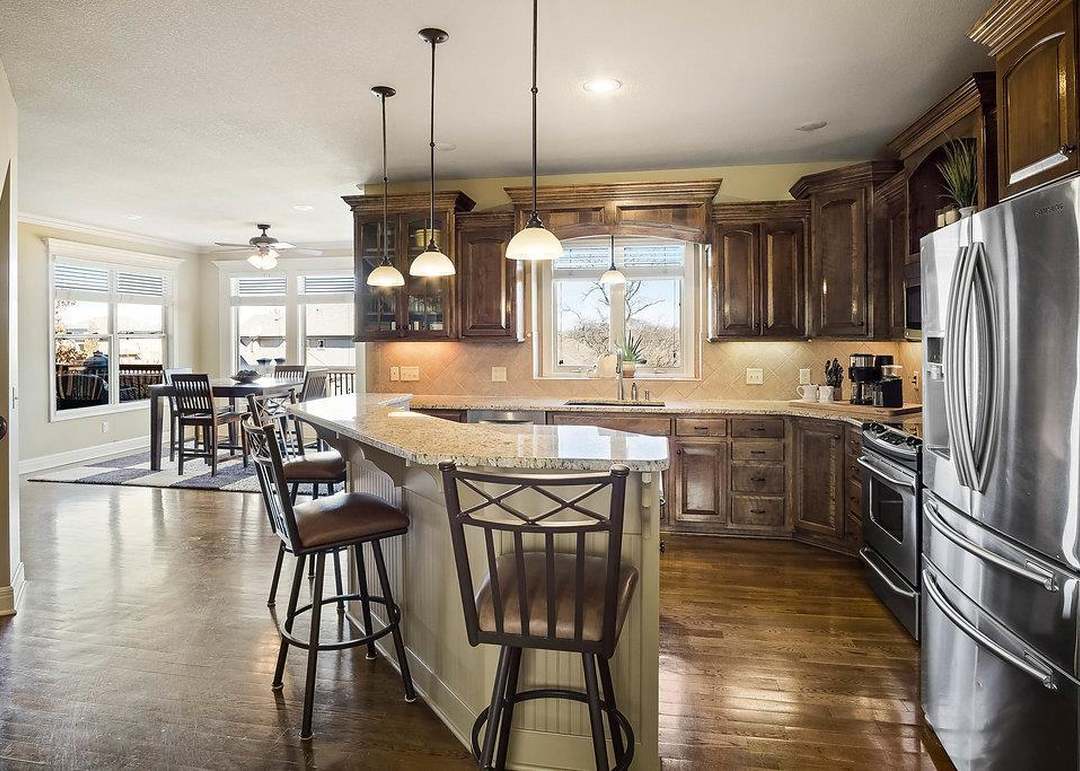 503 NE Viewpark Drive — photo 10
