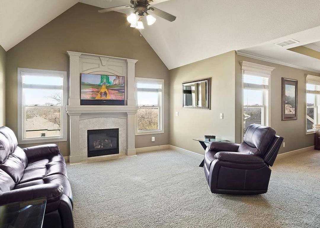 503 NE Viewpark Drive — photo 13