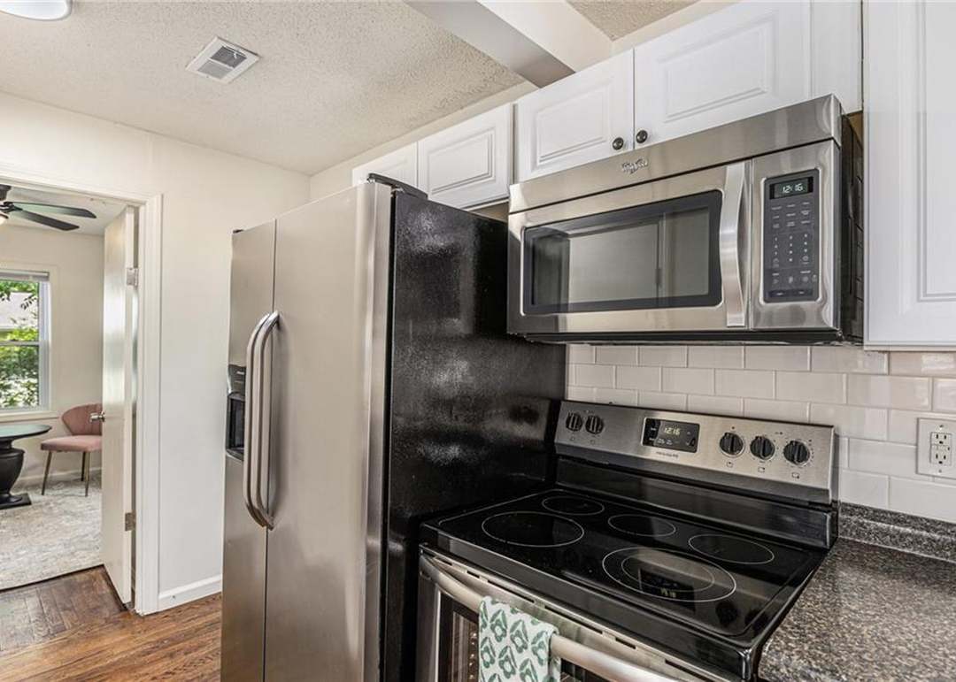 504 Pinkston Street — photo 7