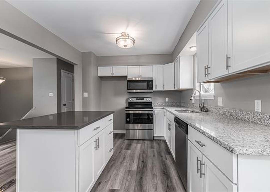 505 S Jackson Street — photo 6