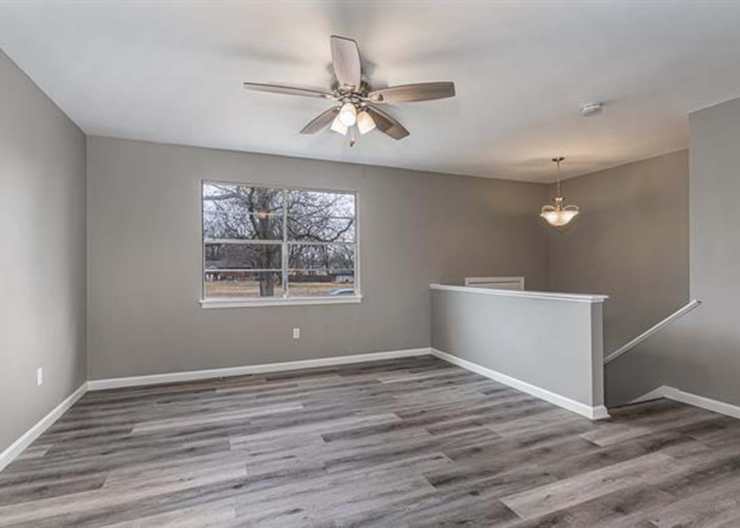 505 S Jackson Street — photo 9