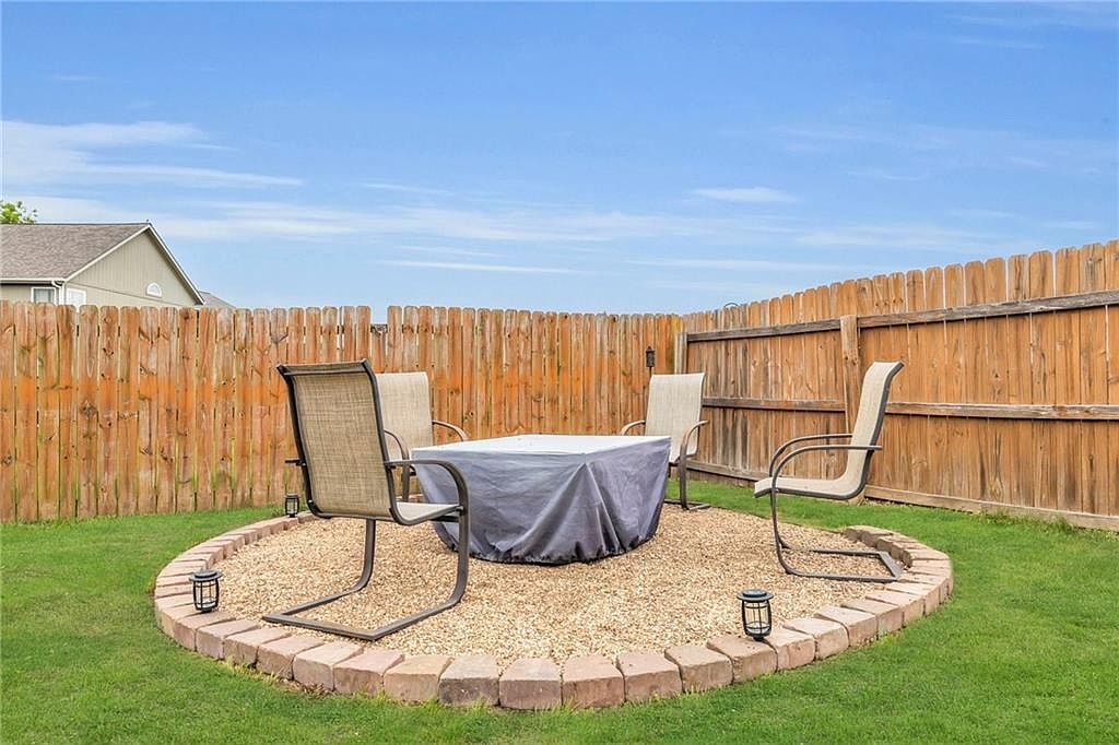 508 Palo Verde Drive — photo 39