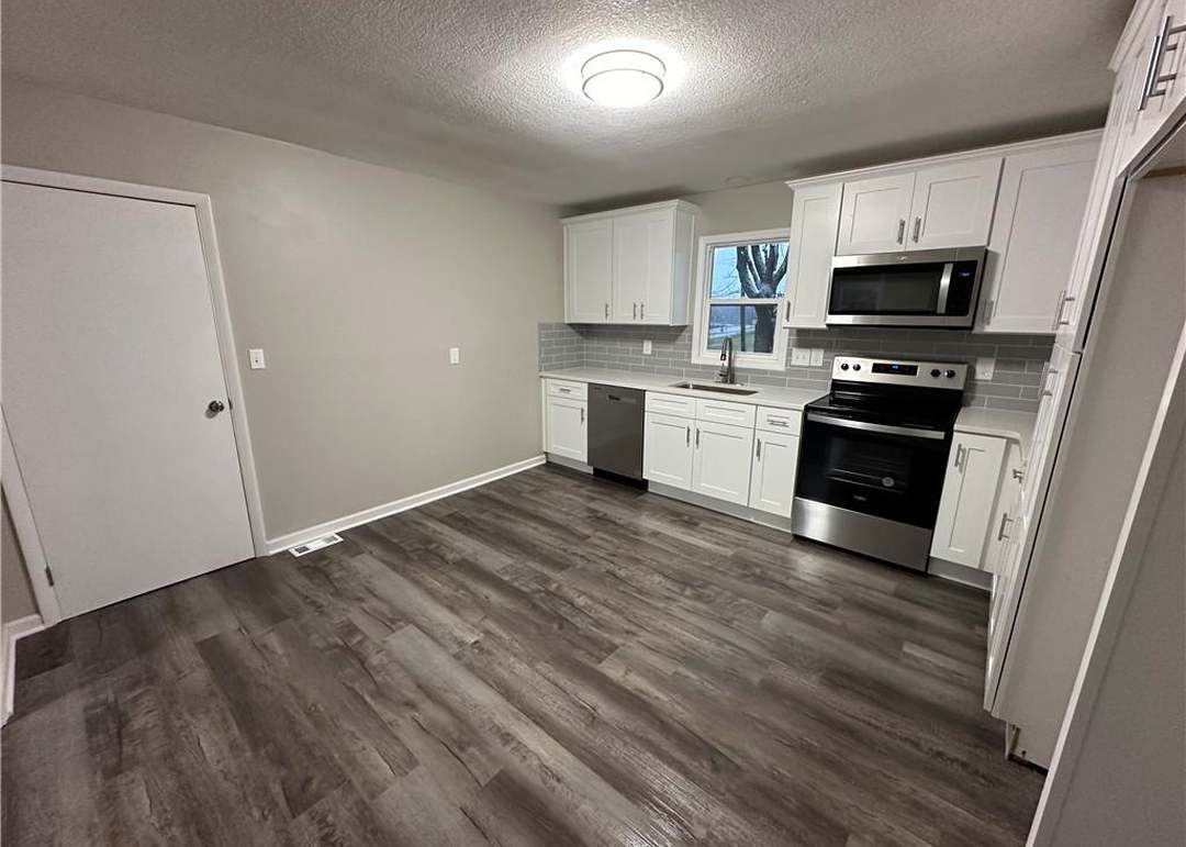 509 SW 18th Street — photo 17