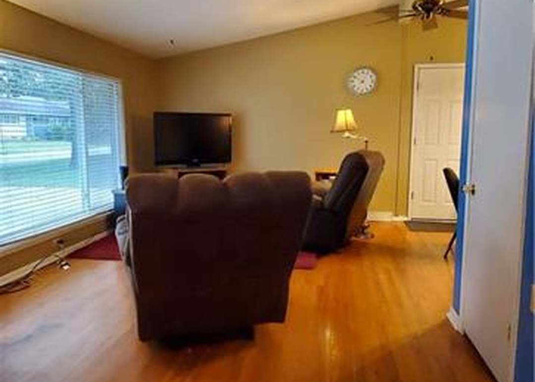 509 Whisper Lane — photo 2