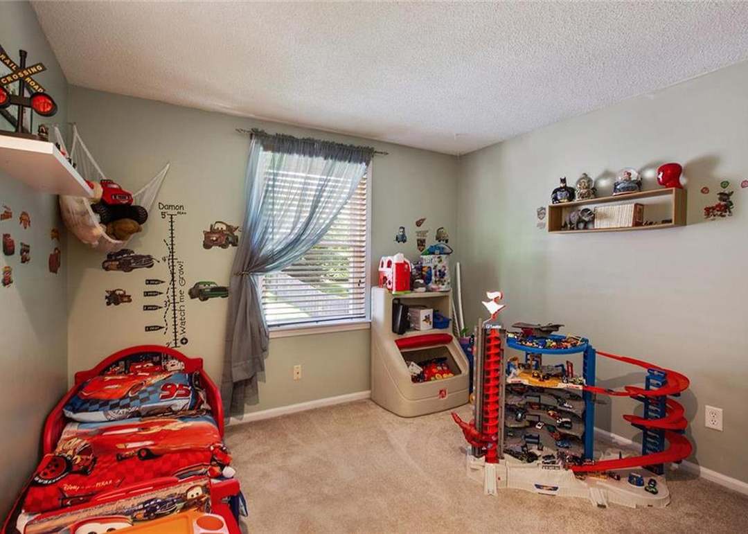 5106 Ballentine Street — photo 7