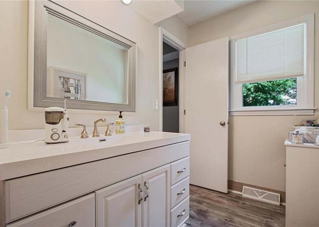 5106 Ballentine Street — photo 16