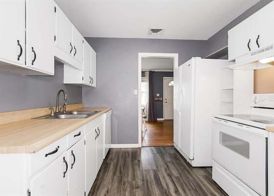 511 W 90th Street — photo 9