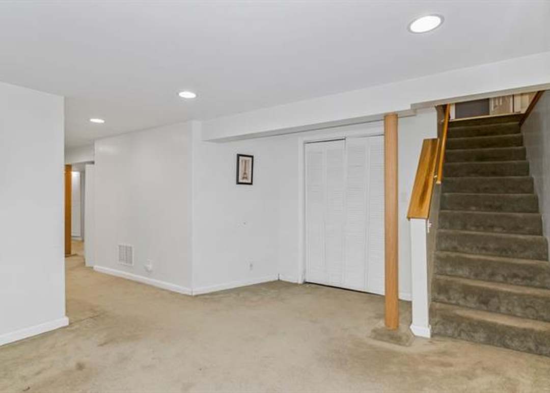 511 W 90th Street — photo 13