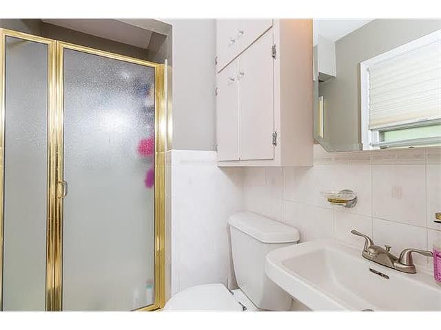 512 E 106th Terrace — photo 13