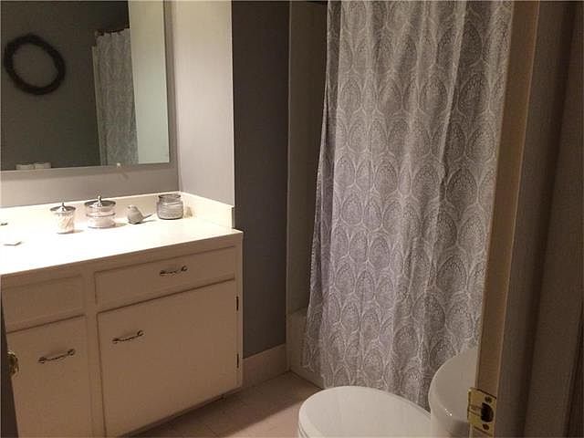 512 E 106th Terrace — photo 22