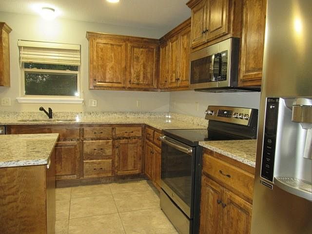 515 Bud Lane — photo 2