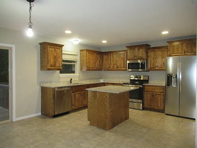 515 Bud Lane — photo 3